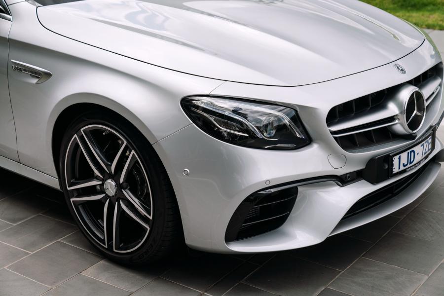 Детали экстерьера Mercedes-AMG E63 4Matic+ (W213) 2017 года  (AU) (фото 9 из 40)